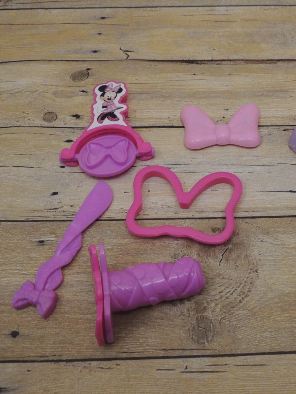 Disney Jr. Play Doh sets Minnie Mouse and Sophia the First